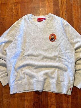 Supreme Streetwear SS18 Ash Grey Elephant Ganesh Pullover Crewneck Sweatshirt M